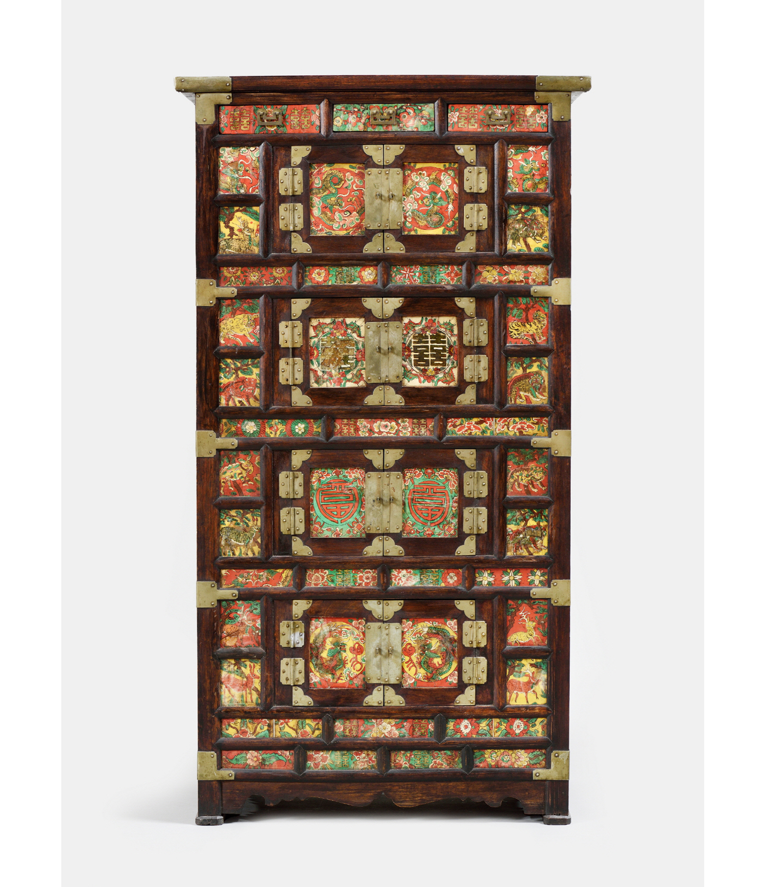 Four-tier Cabinet with Painted Ox-horn Sheets